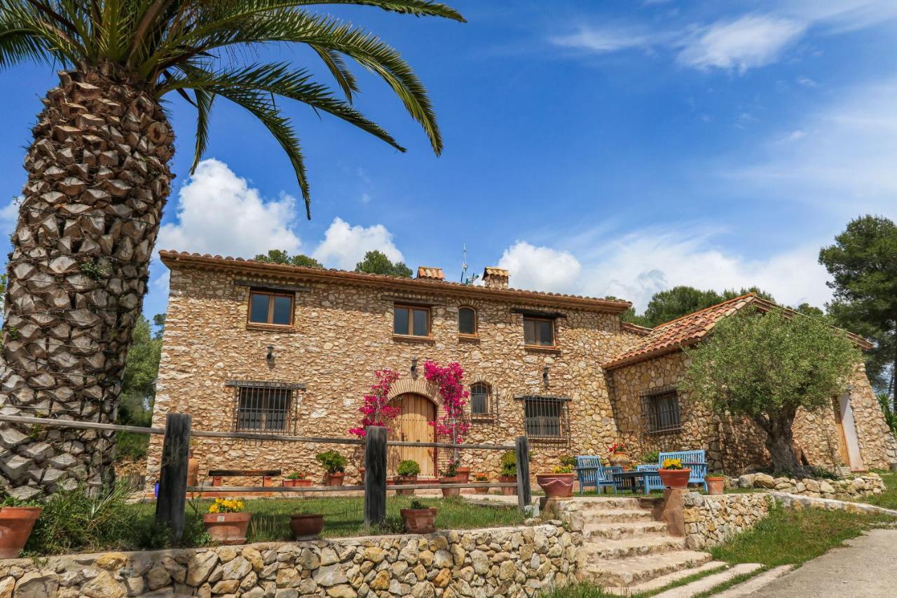 Masia Pou De La Vinya Sitges Exterior photo