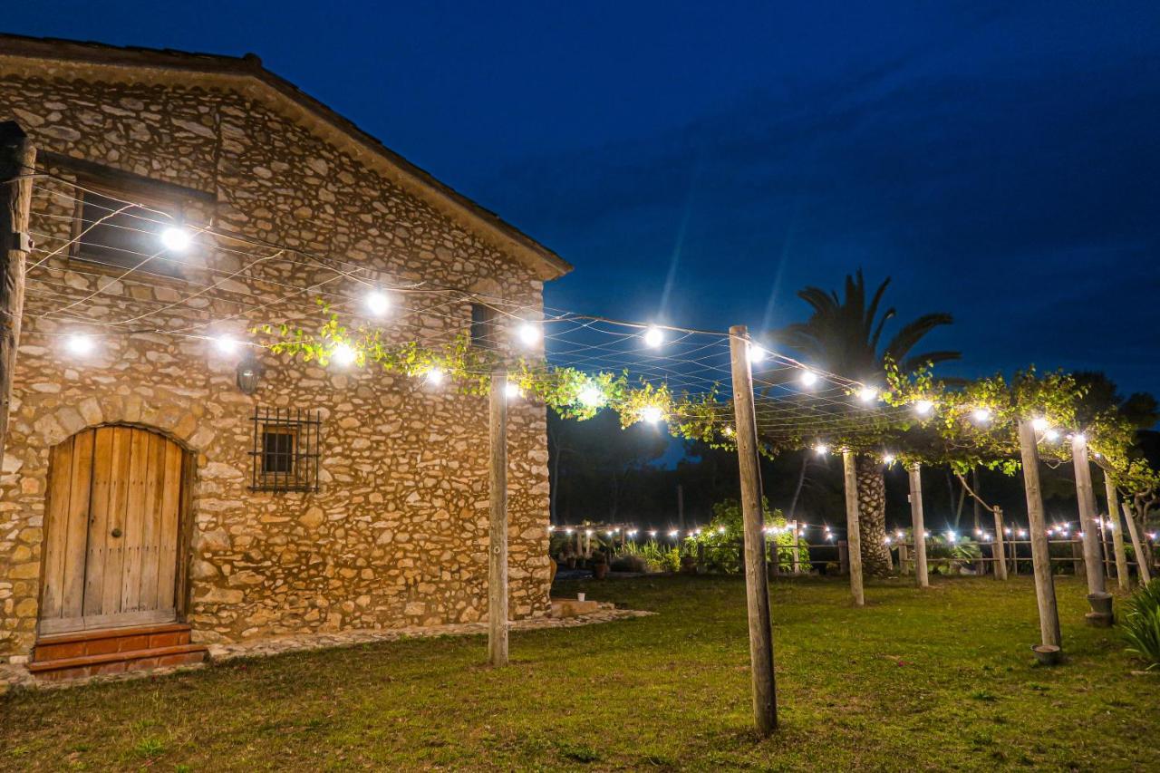 Masia Pou De La Vinya Sitges Exterior photo